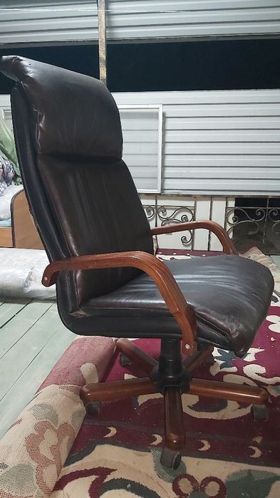 Продаётся кресло