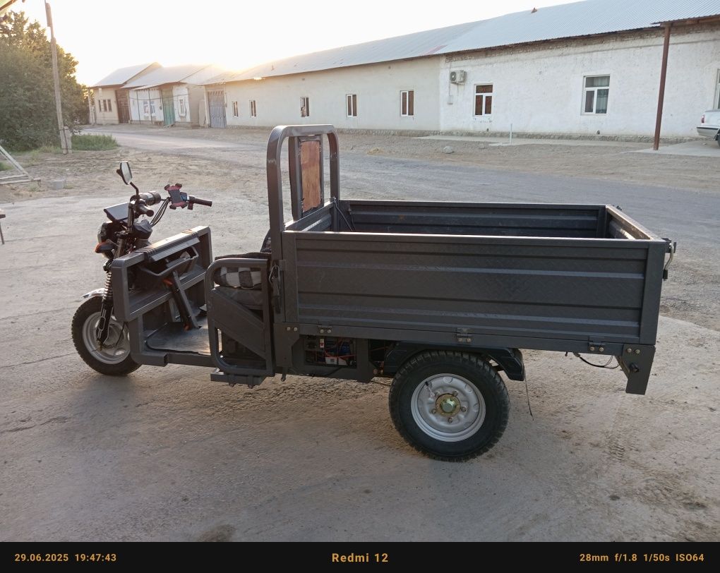 Motosikl buxoro egasi
