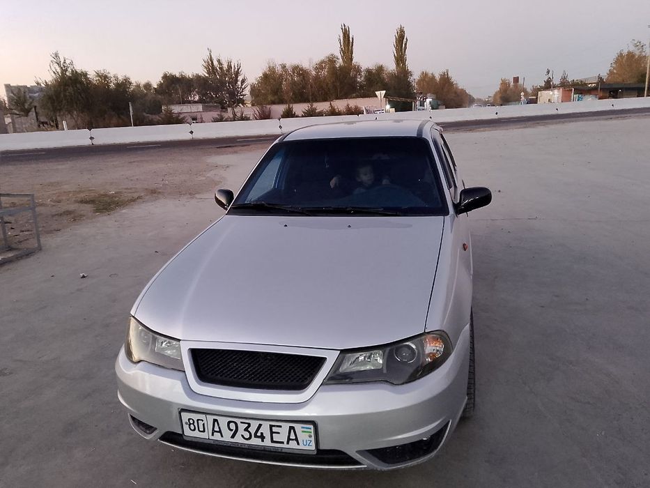 Nexia2 Dons  tez va arzon sotiladi