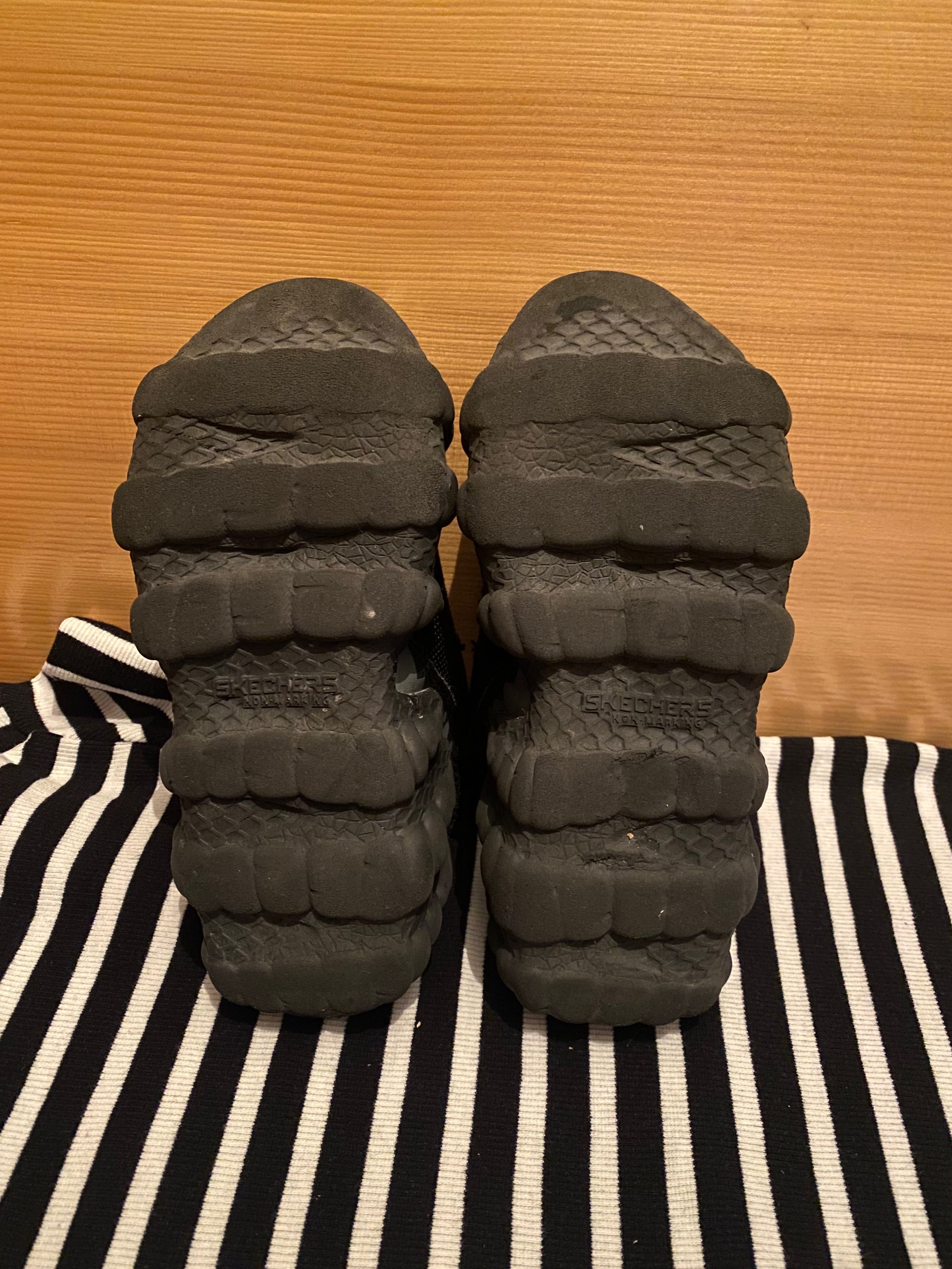 Маратонки Sketchers