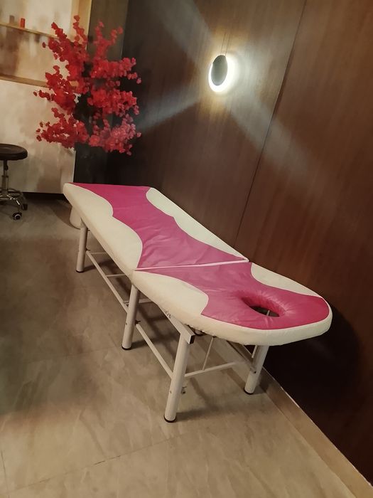 Кушетка продажа бу в хорошем состоянии почти новая