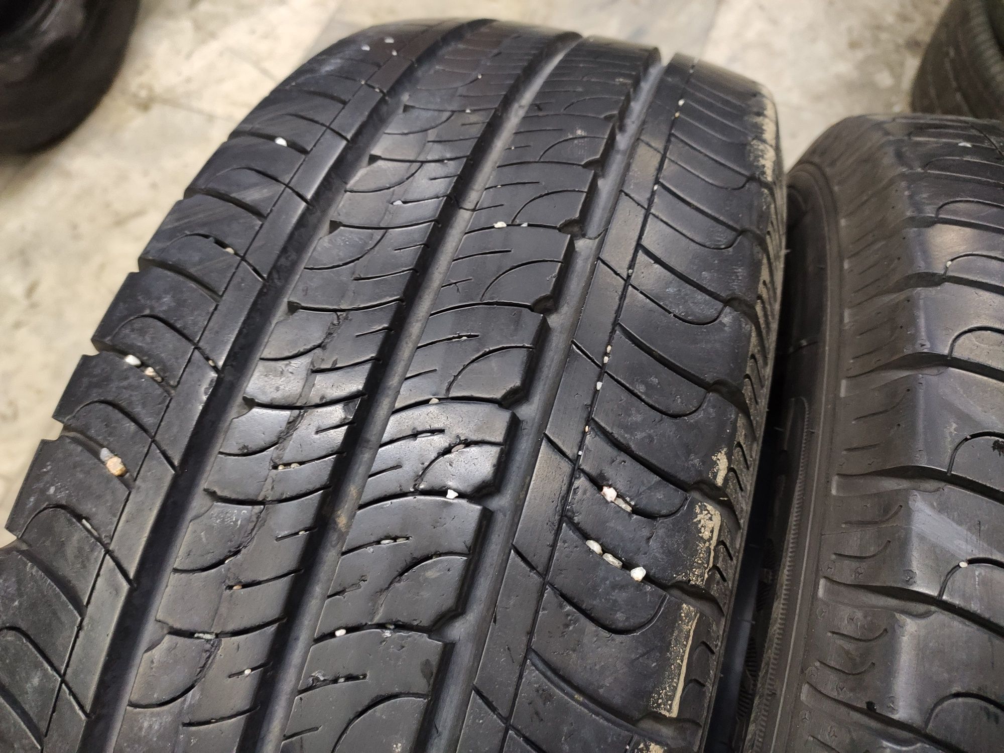 2бр Летни Гуми 215 65 16С - Goodyear