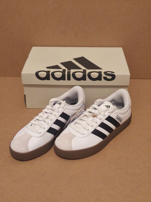 Adidas Court 39 1/3