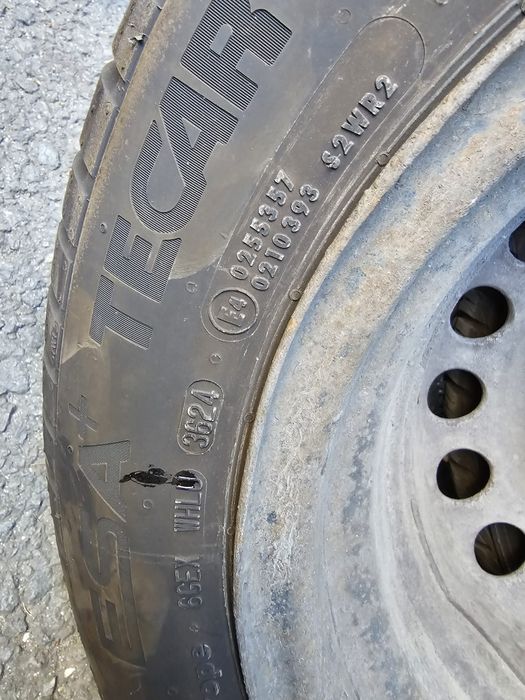 Vând patru roți jante din tablă R14 cu anvelope all season DOT 2024