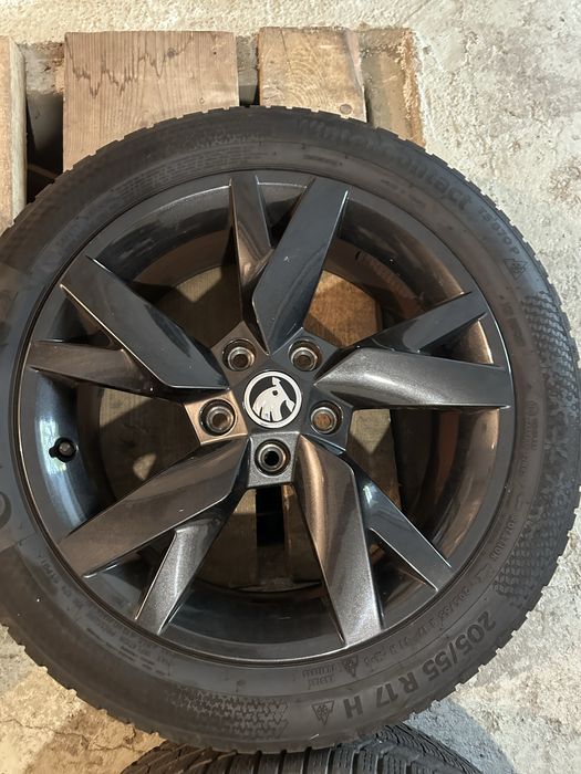 Jante 17” OEM Skoda - anvelope iarna  205/55 17