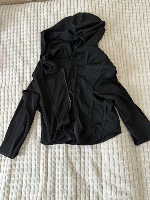 Дамки блузи и горнища