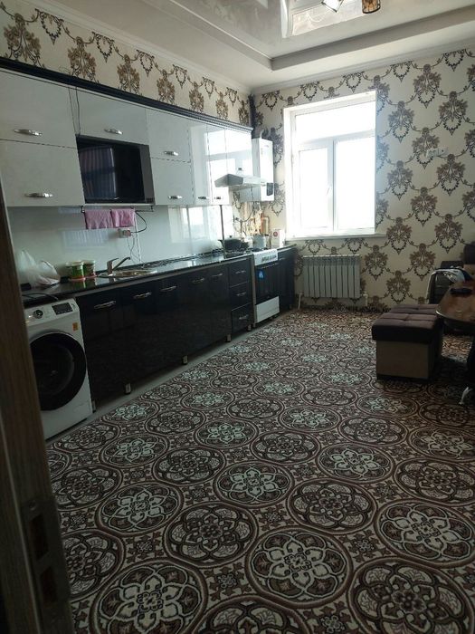 5-мкр.да жойлашган 2 хонали квартира ижарага берилади ОИЛАГА