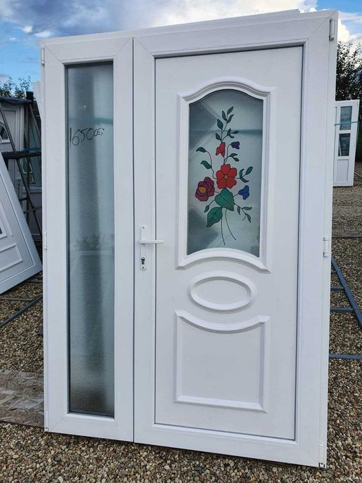 usi termopan duble noi cu panel ornamental de la 1650 lei