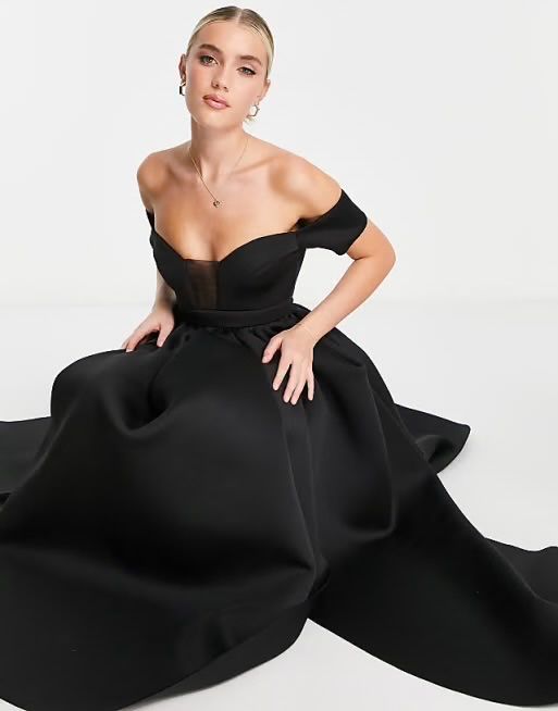 Рокля asos design черна в 36-ти размер