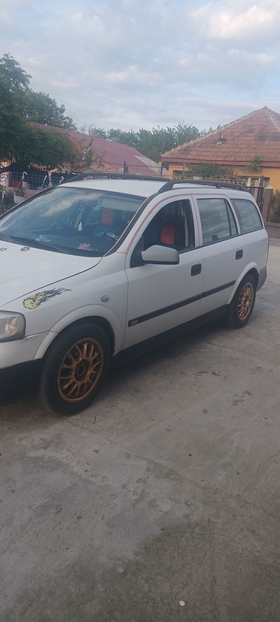 Opel astra motorina
