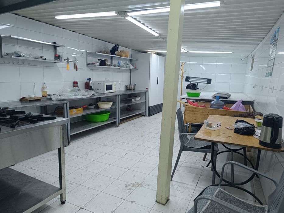 Сдается кафе сомса на метро Хамза