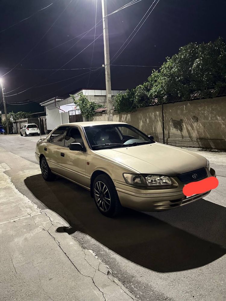 Toyota Camry 1998