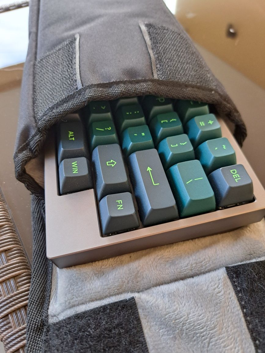 Tastatura custom ai03 Polaris