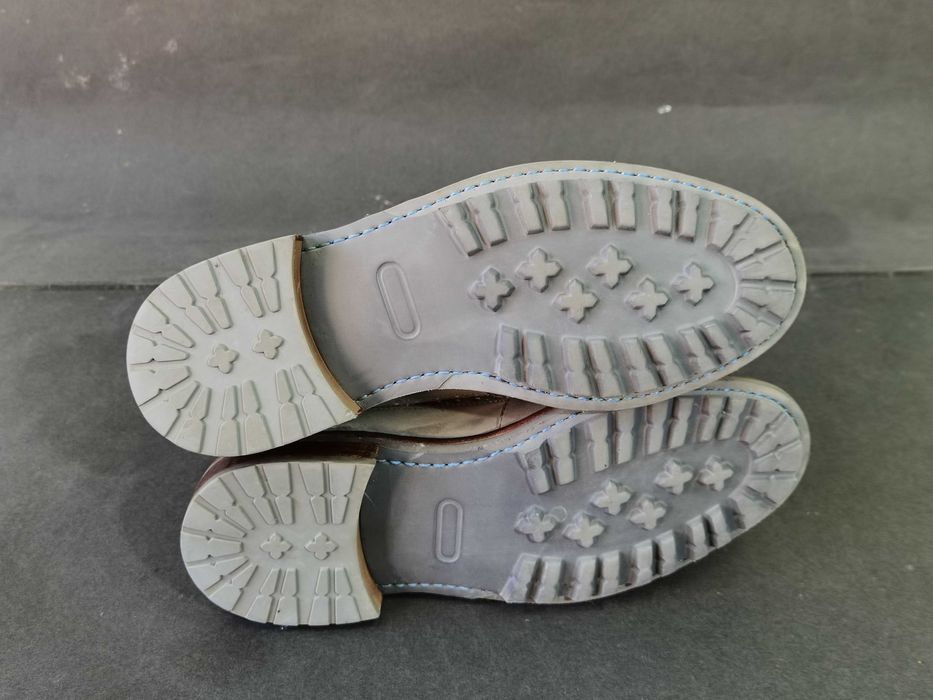 Bocanci barbati ghete piele  44 45  Gordon & Bros UK 700 ron ca Noi