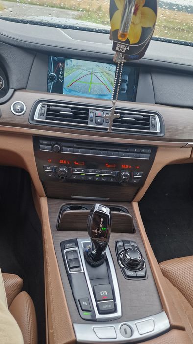 Vând bmw 730D F01