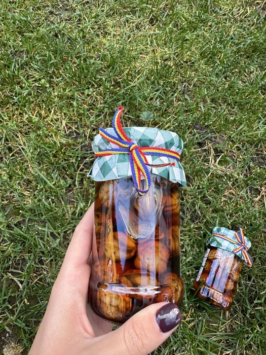 Dulceata de nuci verzi