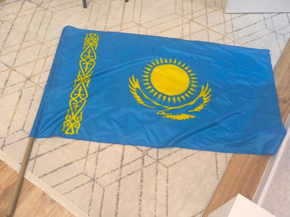 Флаг Казахстана большой