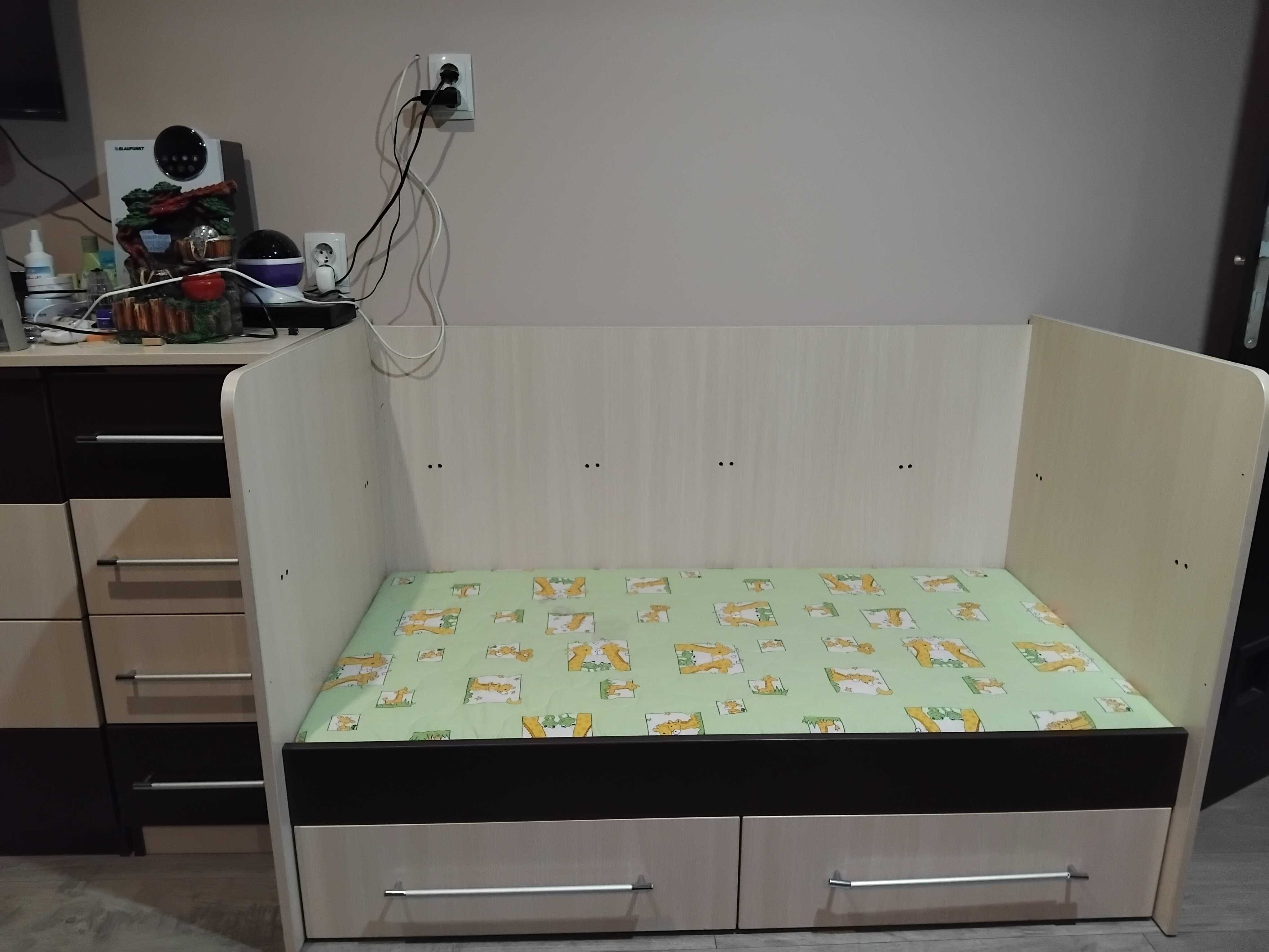 Детско креватче с размери 144×77