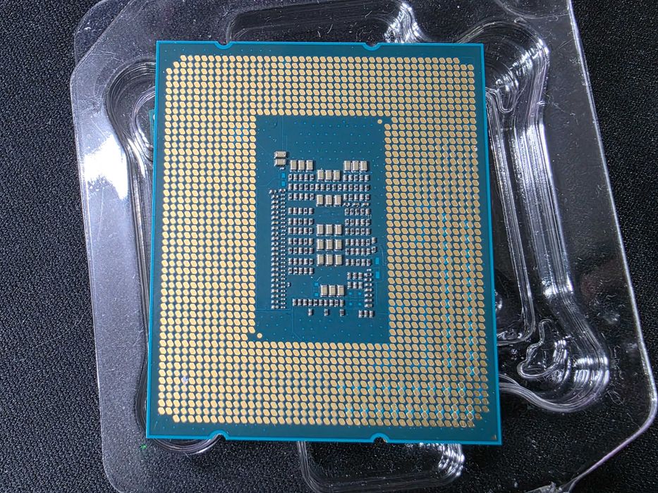 Intel Core I5 12500T