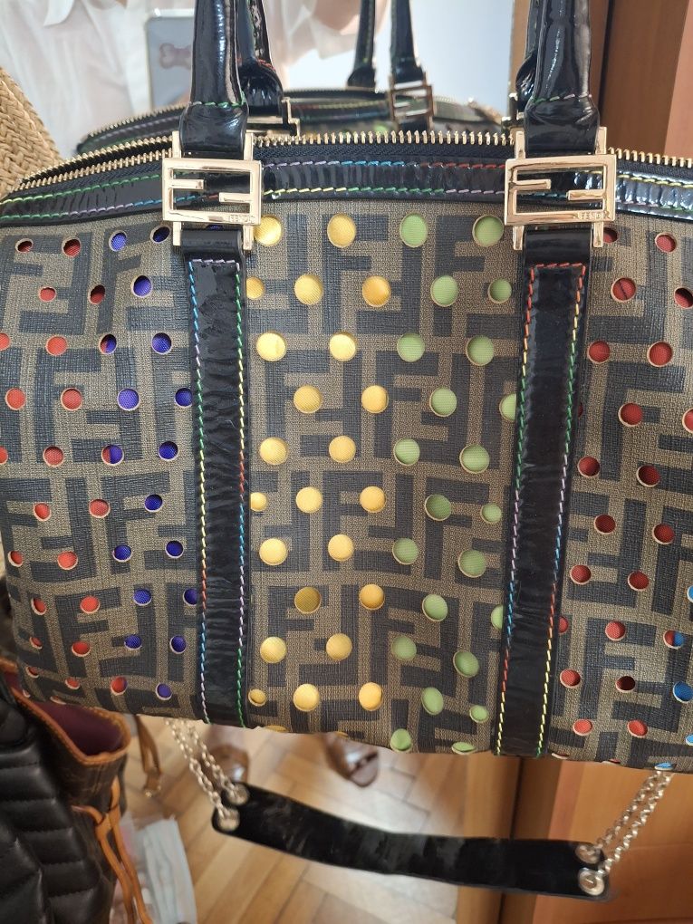 Чанта Fendi , многоцветна.