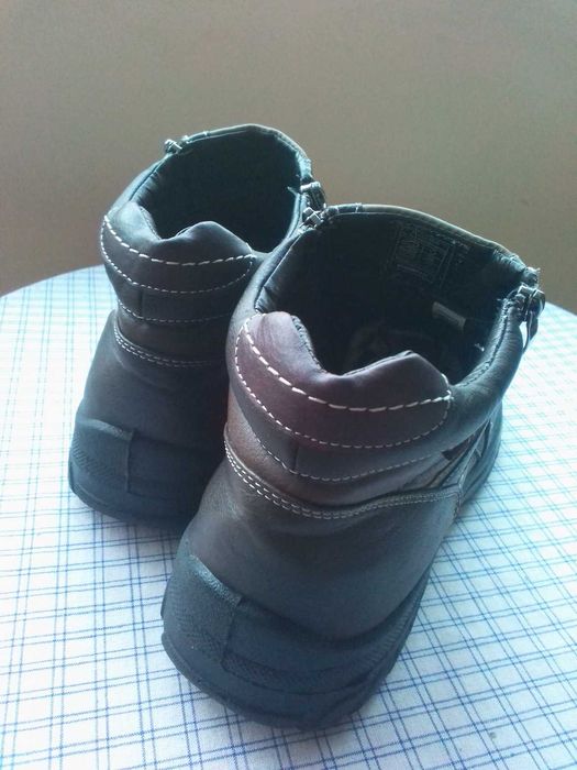 Мъжки кожени зимни обувки