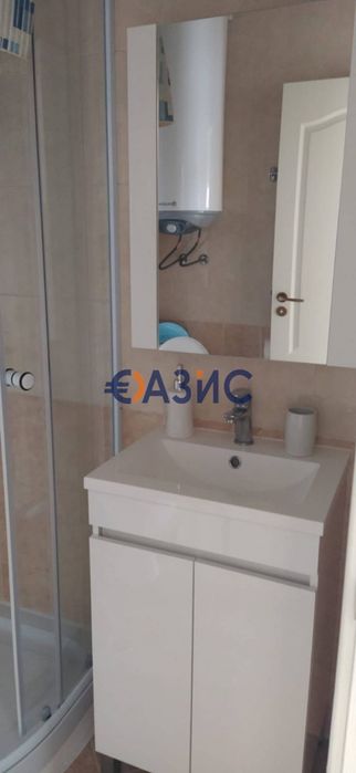 Продава се Тристаен апартамент в к.к. Слънчев бряг - 67 кв.м за 911 €/кв.м - Снимка #5