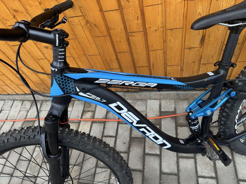 Bicicletă full suspensi noua M