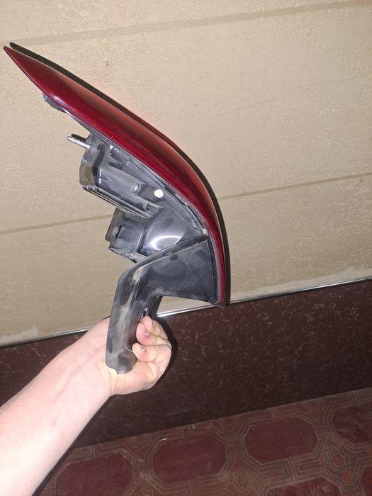 Chevrolet Equinox orqa fara