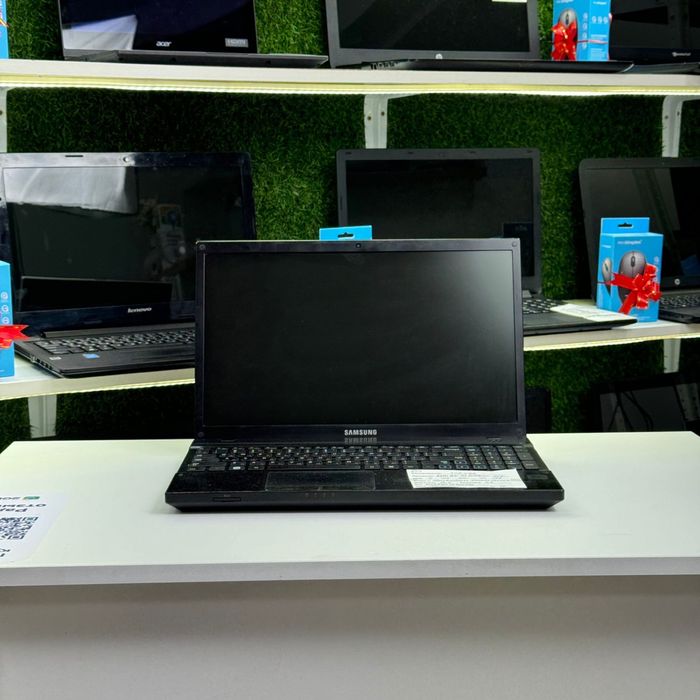 Офисный ноутбук Samsung Amd A4