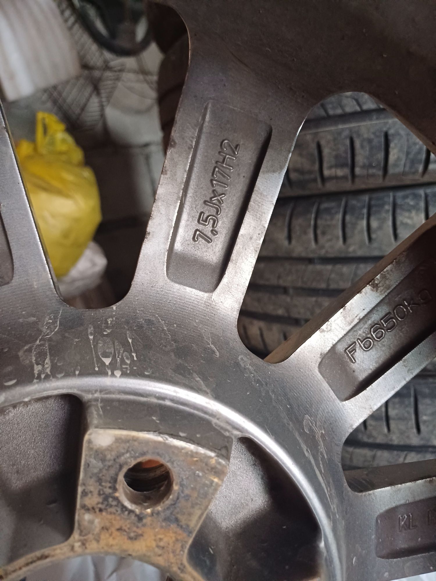 Продам диски размер 17