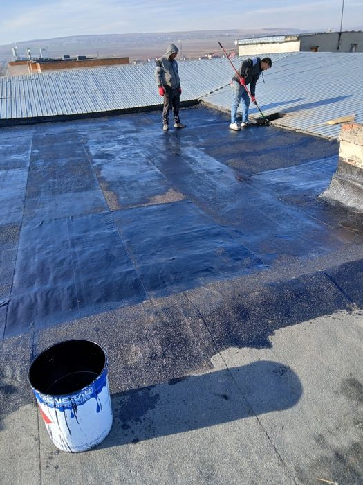 Executam lucrari de hidroizolații Membrana bituminoasa