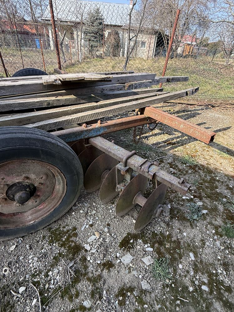 tractor u650 + utilaje