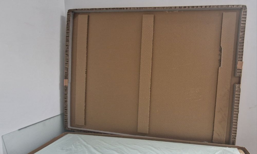 Tabla de scris din sticla magnetica