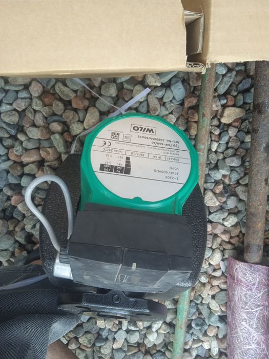 Циркуляционный насос 40/10