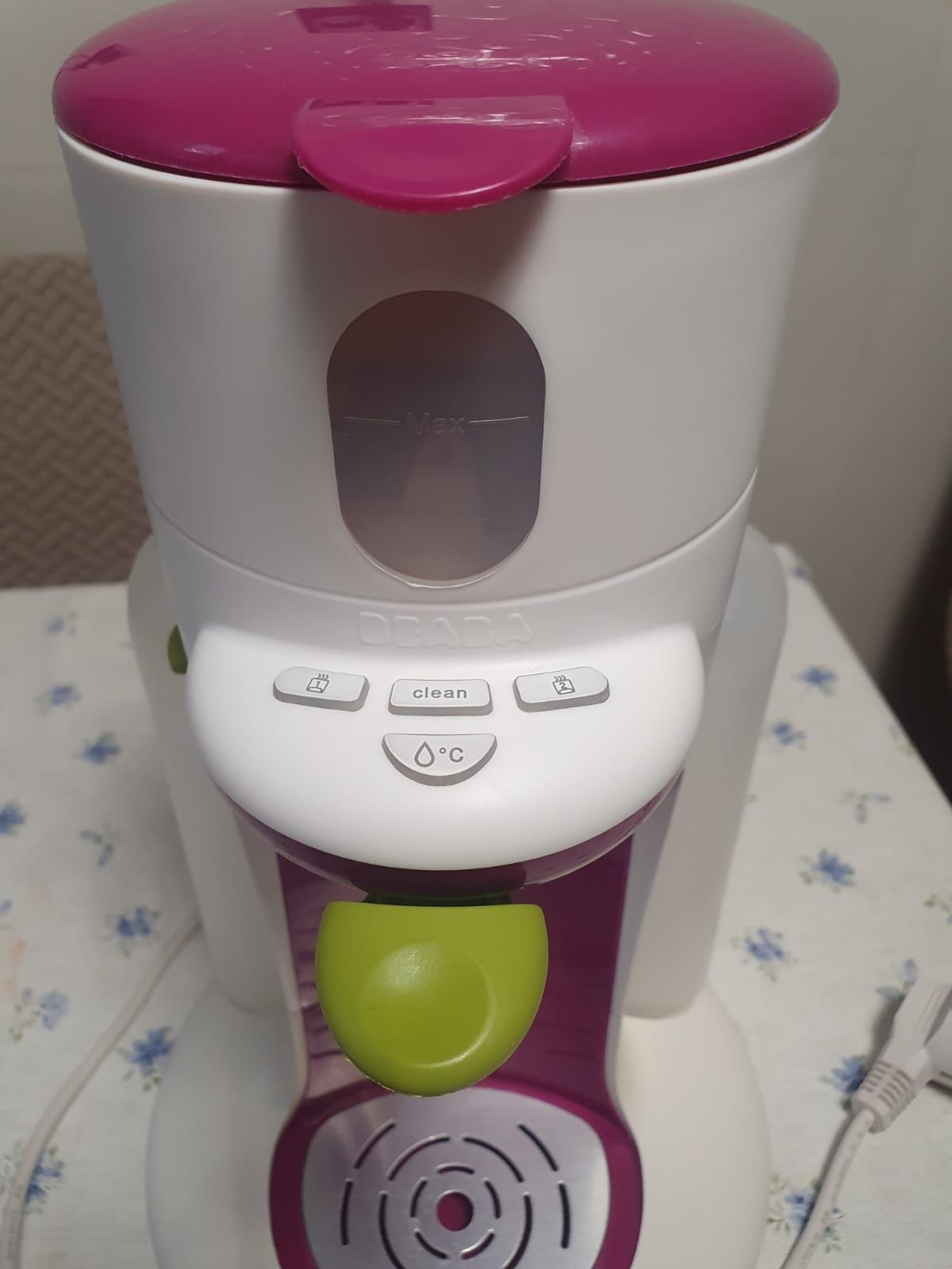 Beaba Bib'expresso incalzitor apa pentru lapte bebe cu sterilizator