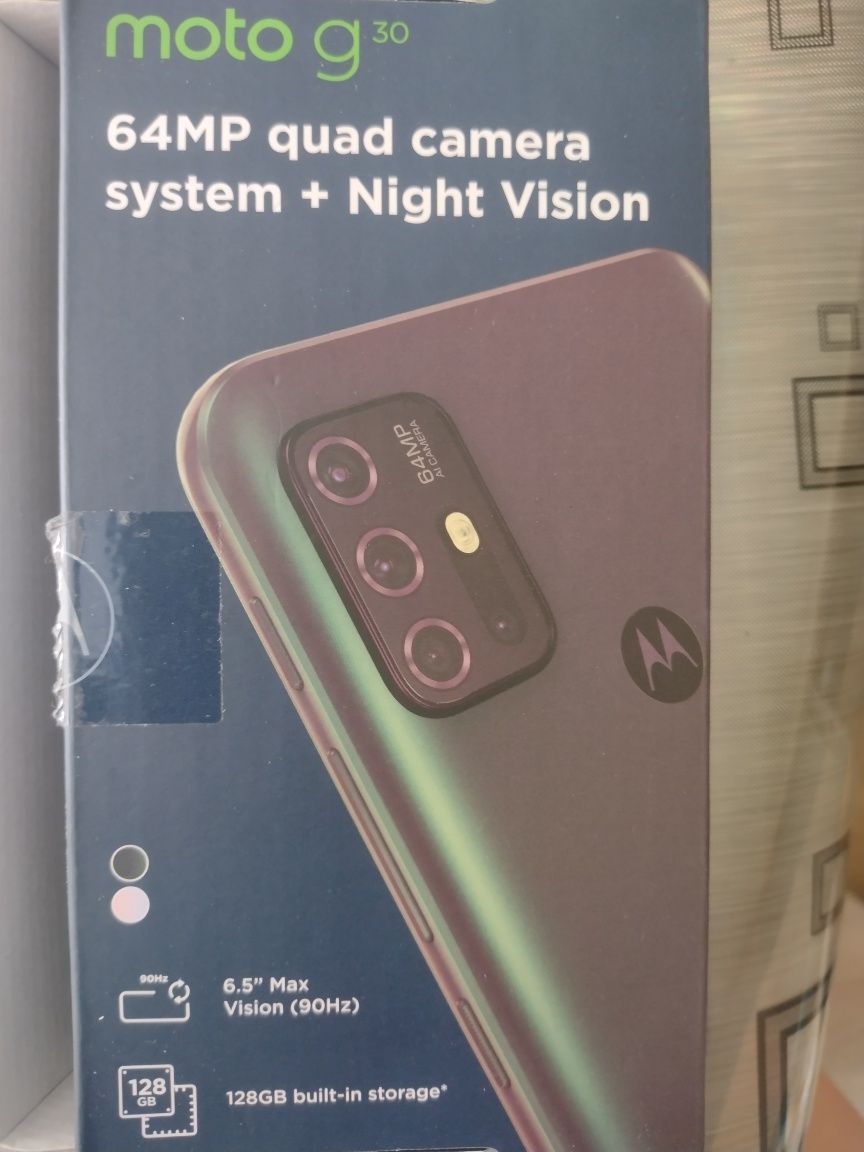 Moto G30 128GB 6GB RAM Dual цвят Хамелон

Основни характеристики:

Диа
