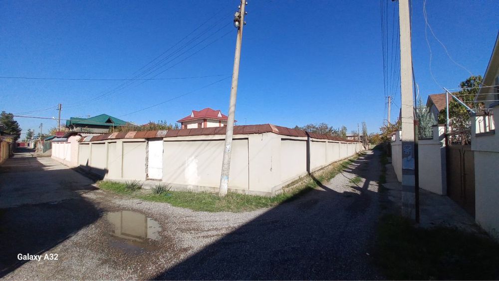 4,75 sotix 3 ta uchaska xam qursa boladi fasad 30 metr Yashnobod tuzel