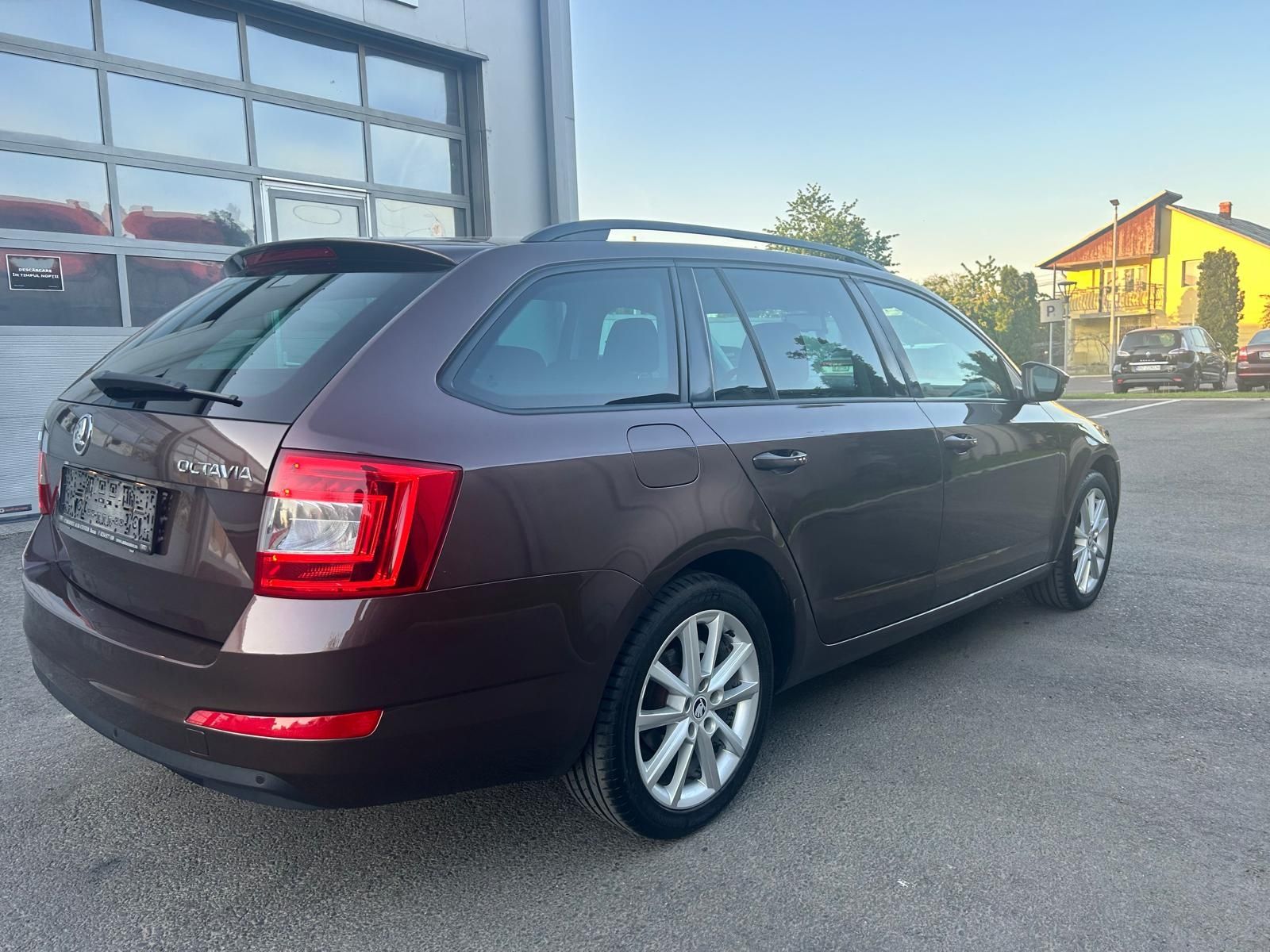 Skoda Octavia combi 2013 facelift