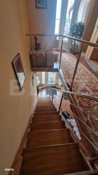 Casa in Centru Civic 4 camere , D +P+ E , PLUS SPATIU COMERCIAL