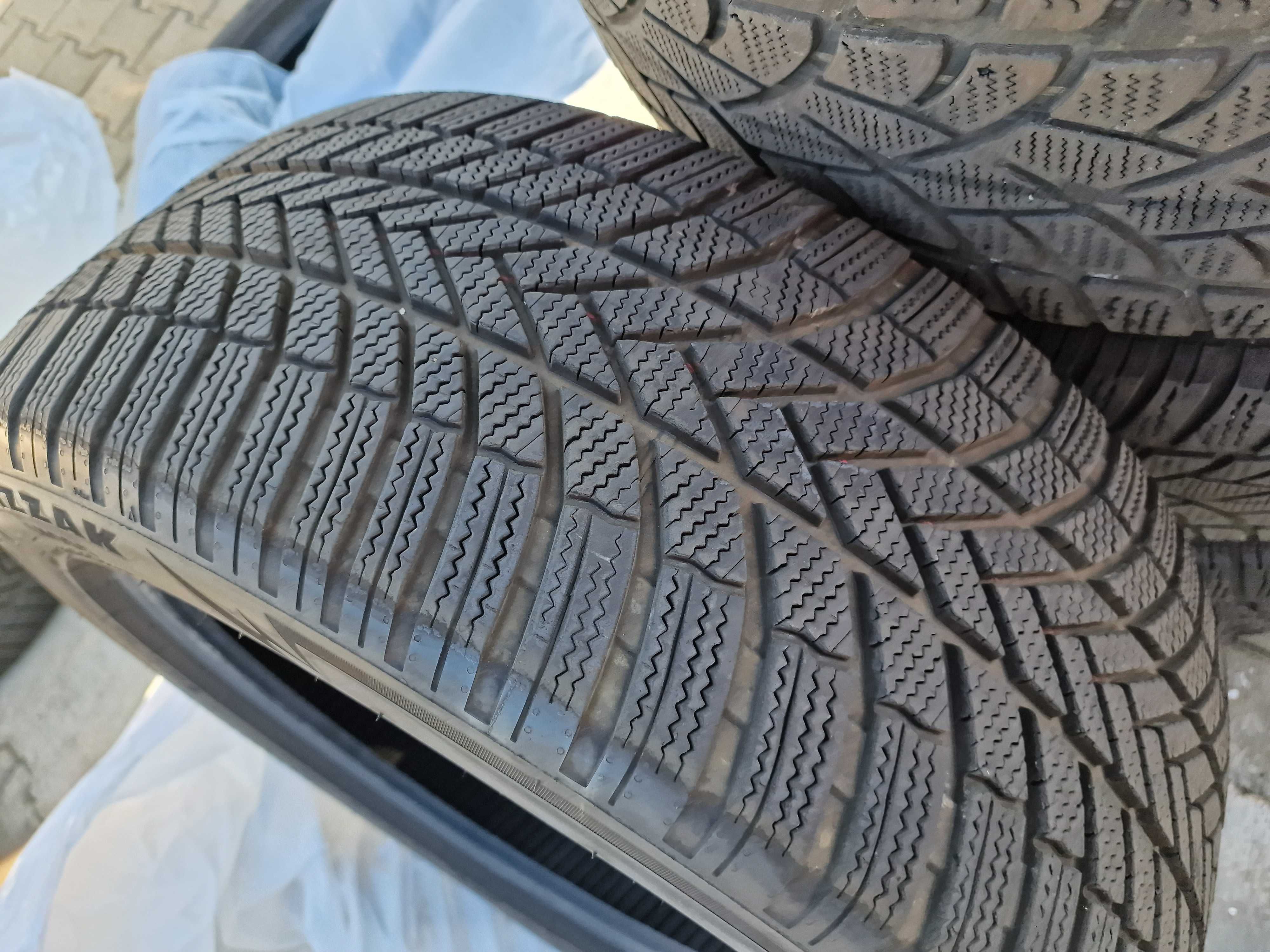 Гуми 255/50 R 19 Pirelli / Bridgestone