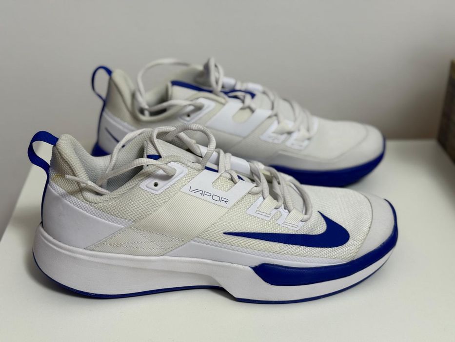Adidași Nike Court Vapor (41-42,5 noi, nepurtați)