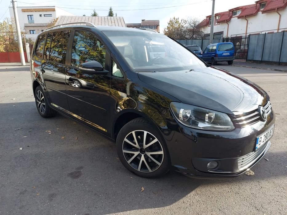 Volkswagen Touran Webasto 7 Locuri, DSG, DPF, Parktronic, Chit Ambreiaj+Volanta Schimbat