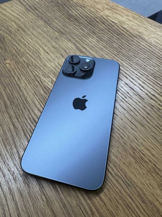 iPhone 15 pro max 256 GB/ 90%BH