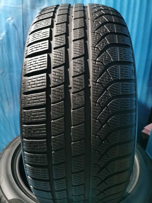245 45 20 pirelli m+s 2 buc