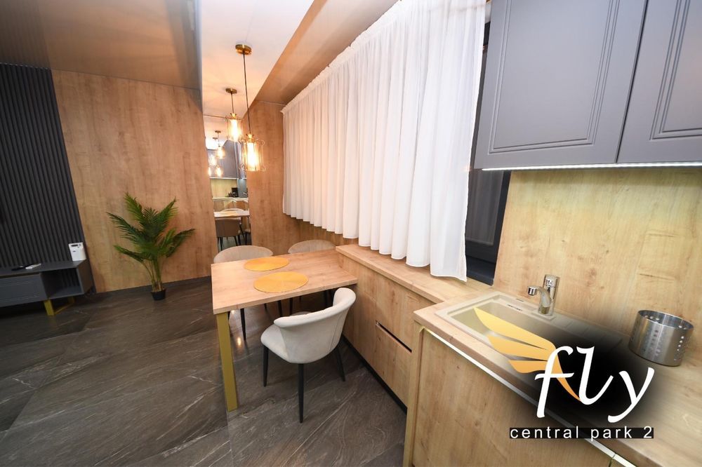 Apartament de vanzare 1 camera Central Park 2