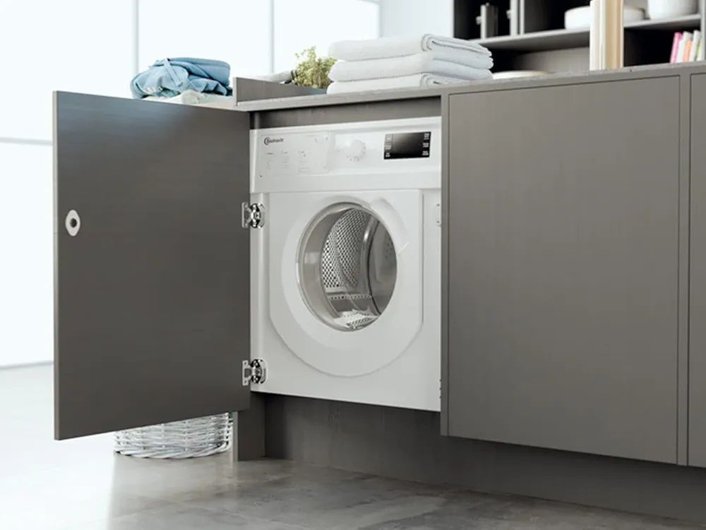 Инверторна пералня за вграждане Bauknecht BI WMBG 71483E DE N, 7 кг,