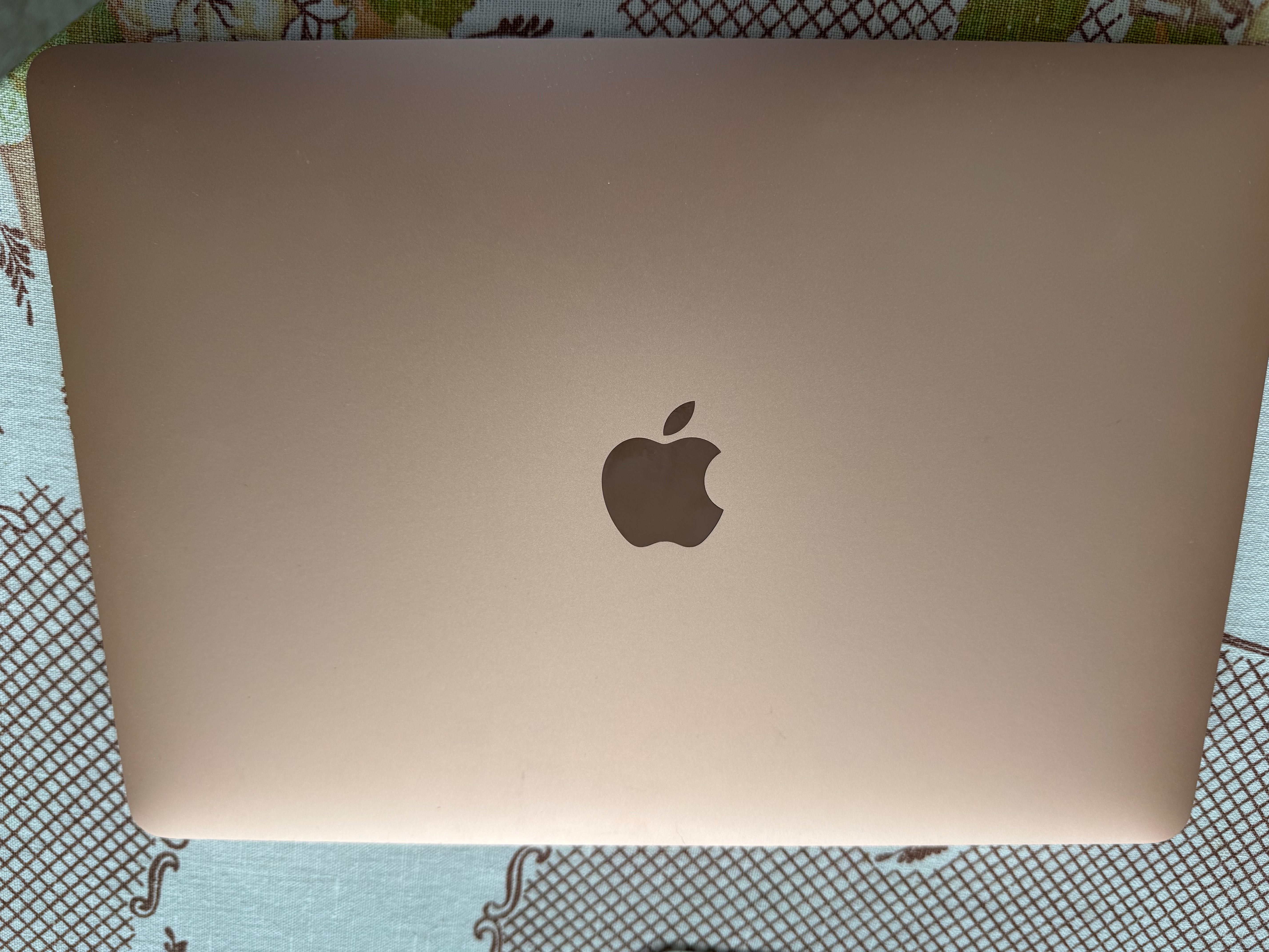 MacBook Air M1 Rose Gold