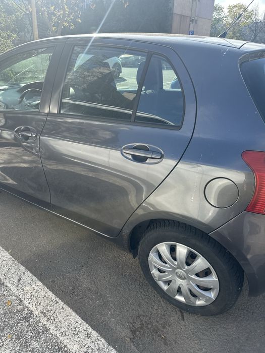 Toyota Yaris automata 1.3 benz 2008 unic proprietar