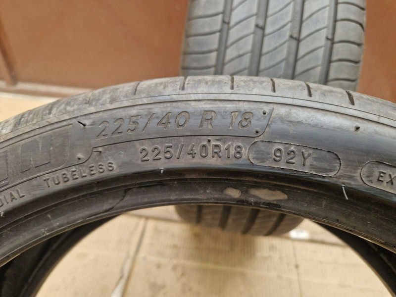 2 Michelin R18 225/40
летни гуми
DOT0423
