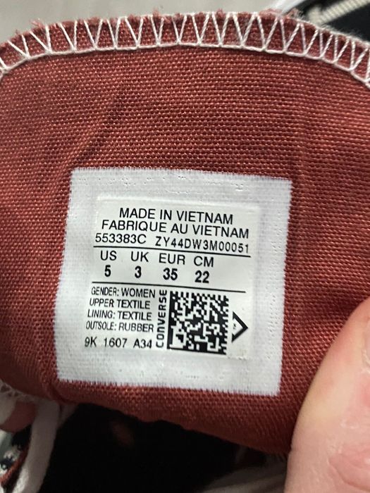 Converşi noi, Converse All Star Missoni, mărimea 35 - 36